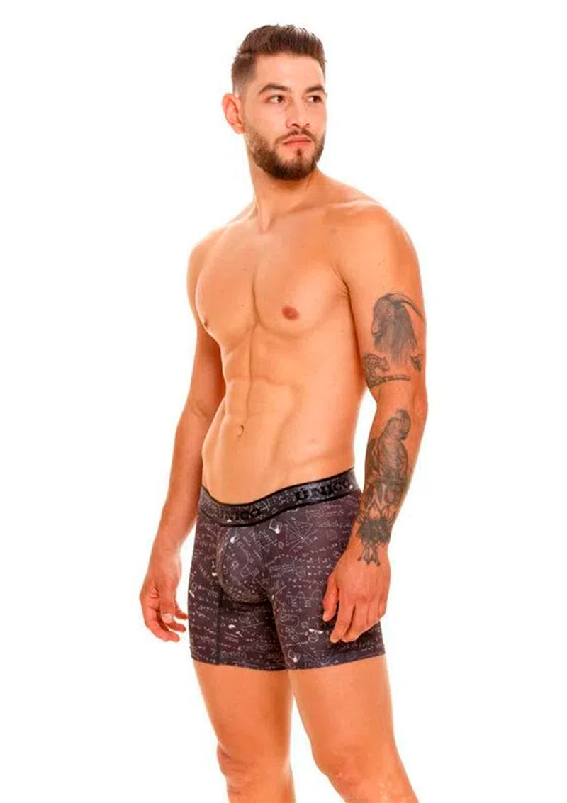 BOXER MEDIO MATEMÁTICAS